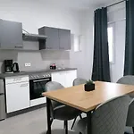 Estrella24 Living Singapur *