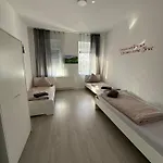 Apartment Estrella24 Living Singapur *