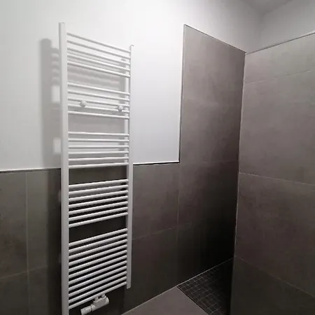 Apartment Estrella24 Living Singapur