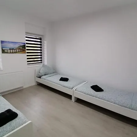 Estrella24 Living Singapur Apartment