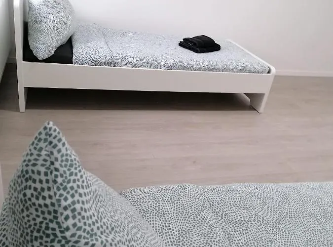 Estrella24 Living Singapur דירה